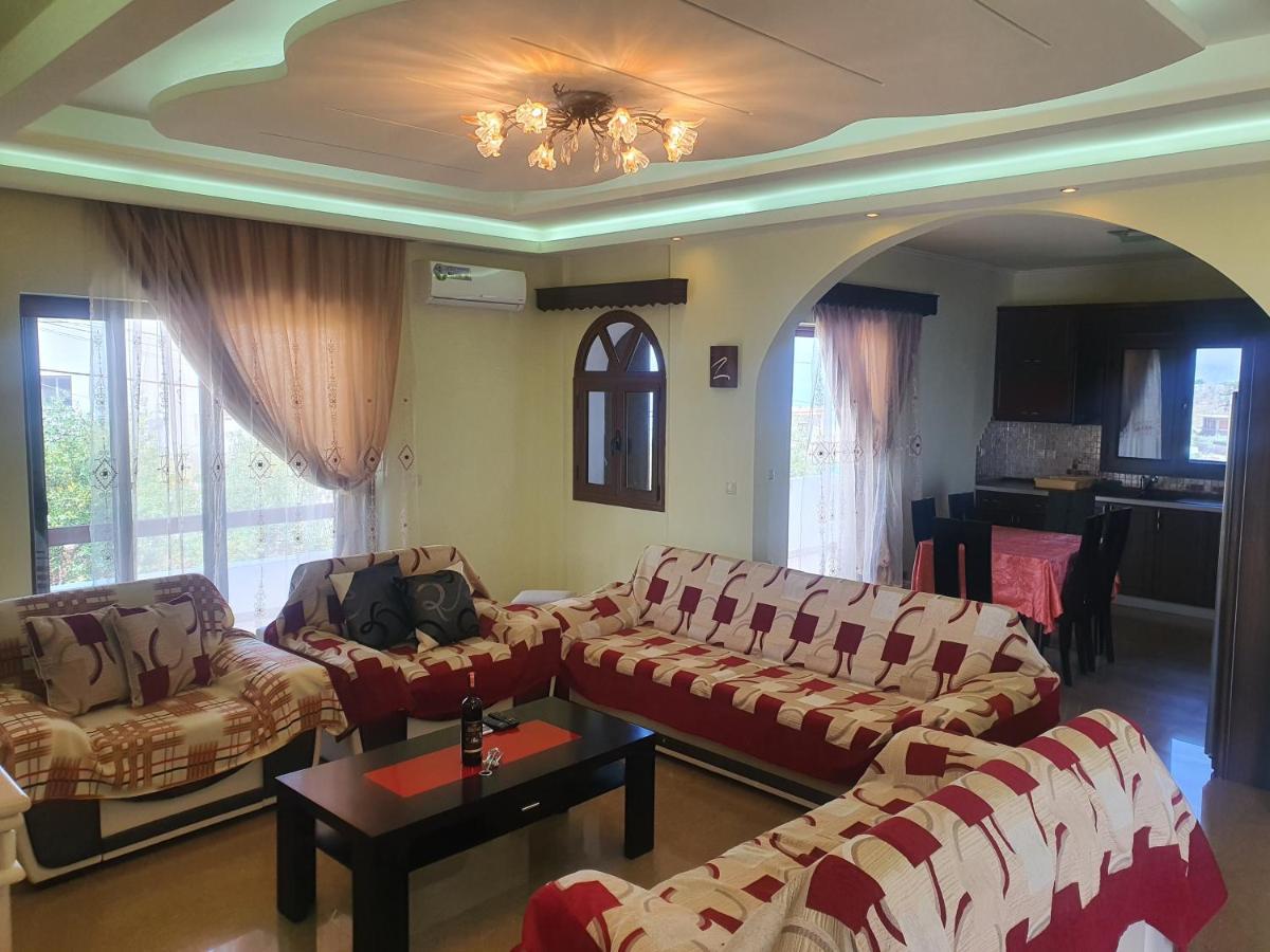 Mihal Suites Σαράντα Εξωτερικό φωτογραφία