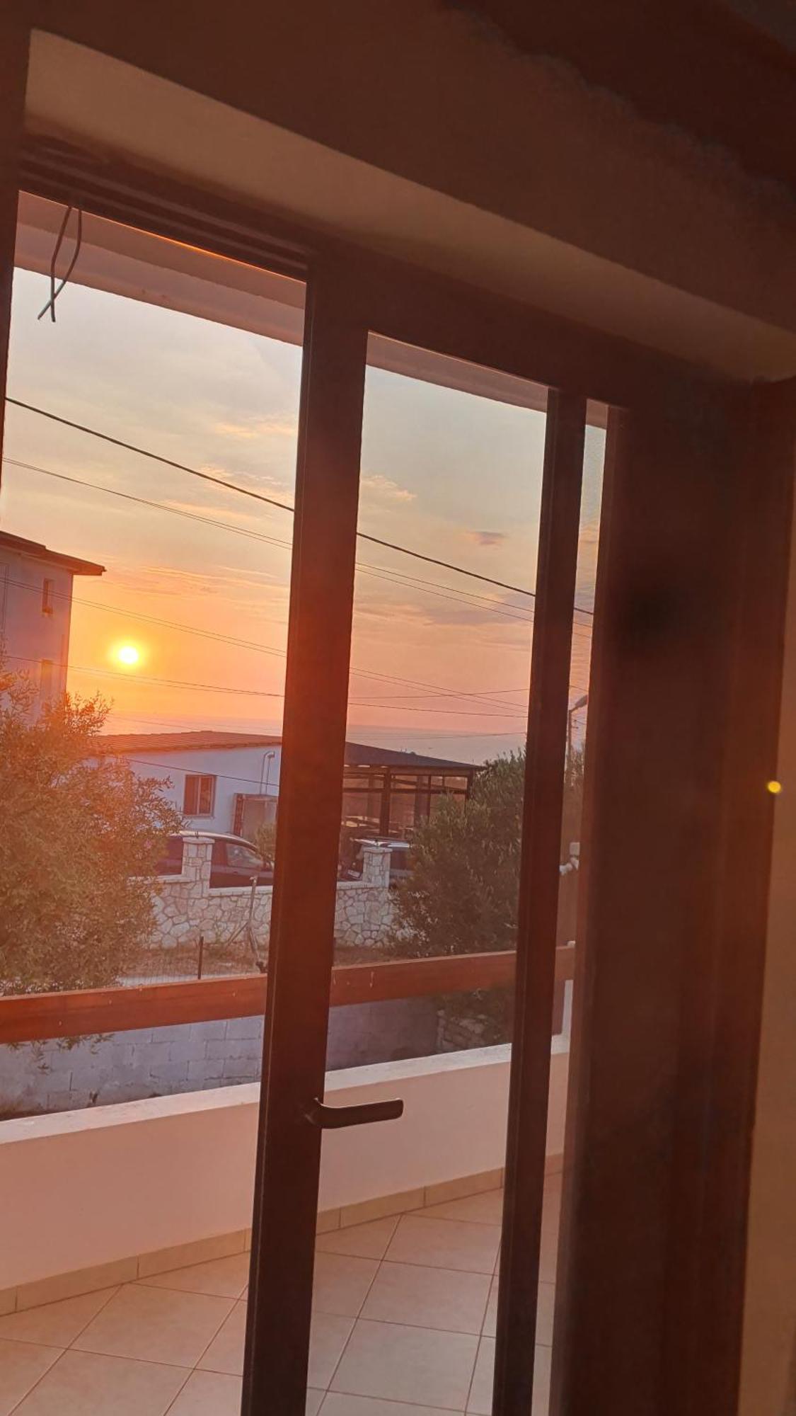 Mihal Suites Σαράντα Εξωτερικό φωτογραφία